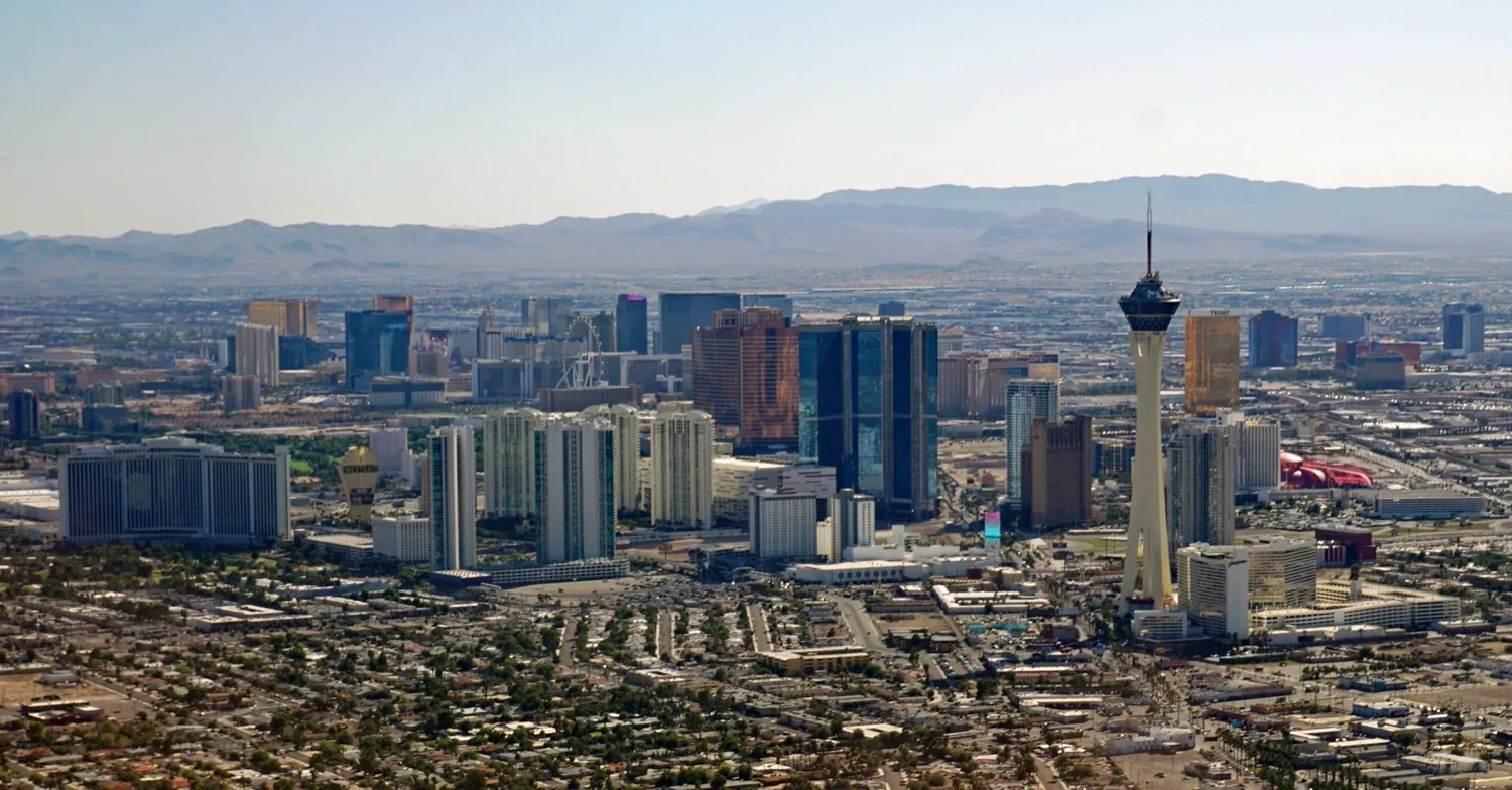 How to Plan a Vegas Formal Weekend for Your Chapter